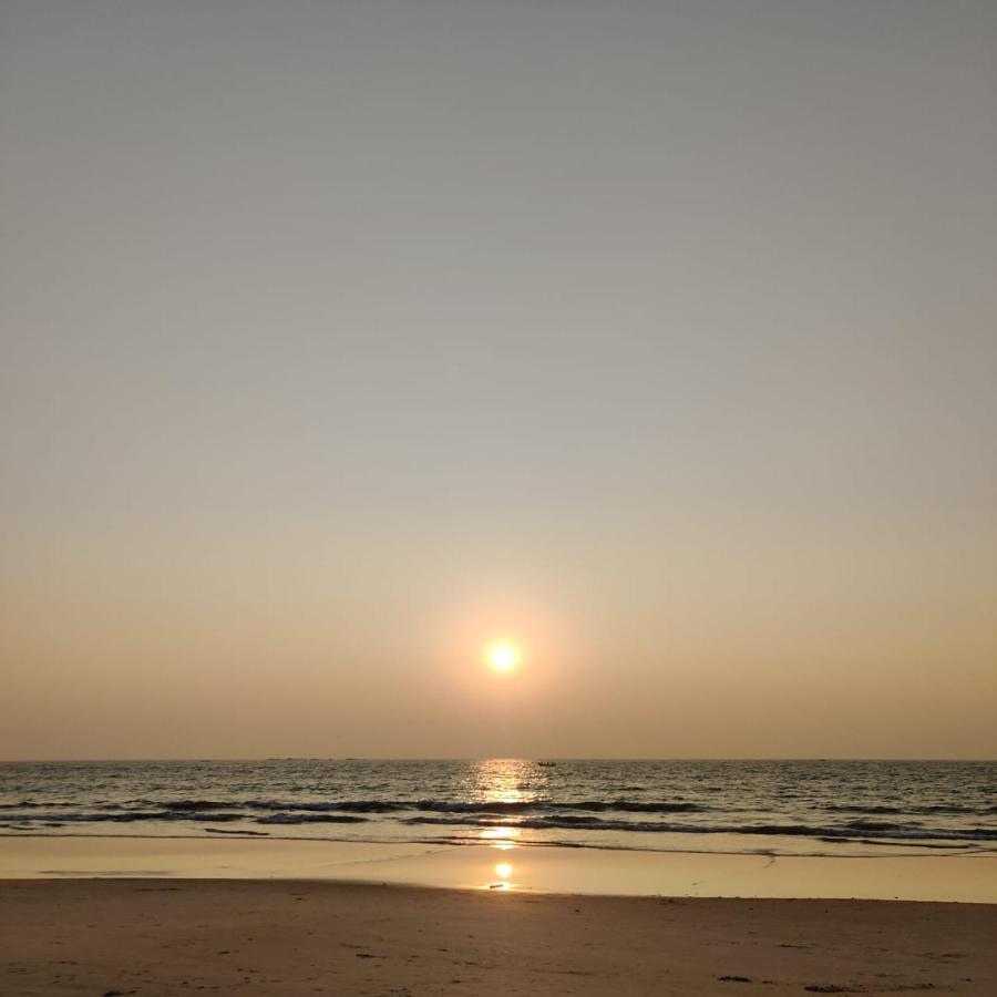 His Grace Sea View Cottages - Private Beach At Malpe Udupi Exterior foto